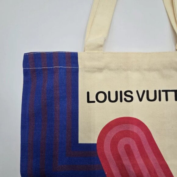 Louis Vuitton & Collab Exhibition City Tote Canvas Limited Edition 2021-2022 - Picture 6 of 11